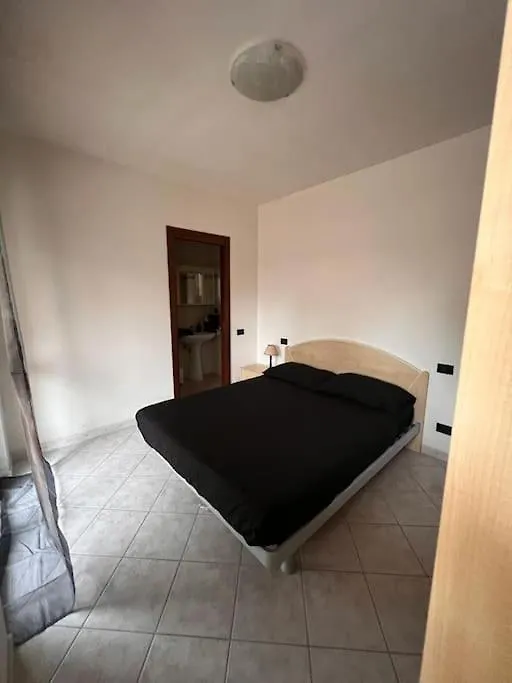 Appartamento Tranquillo Con Patio E Piscina La Caduta Italia