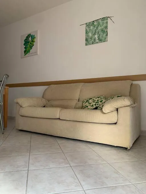 Apartment Appartamento Tranquillo Con Patio E Piscina La Caduta