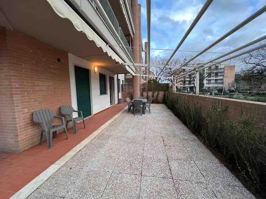 Appartamento Tranquillo Con Patio E Piscina La Caduta 0*,  Italy