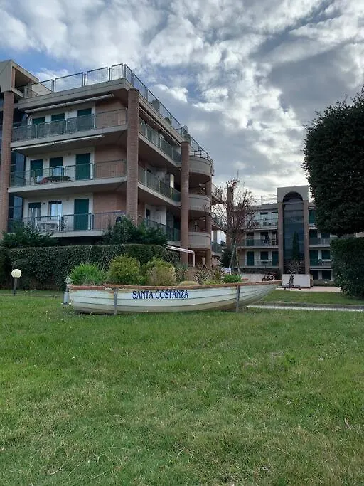 Apartment Appartamento Tranquillo Con Patio E Piscina La Caduta